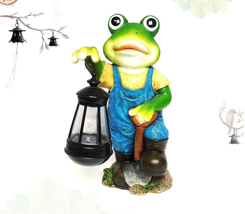 Hot-sale solar powered garden lights polyresin outdoor frog